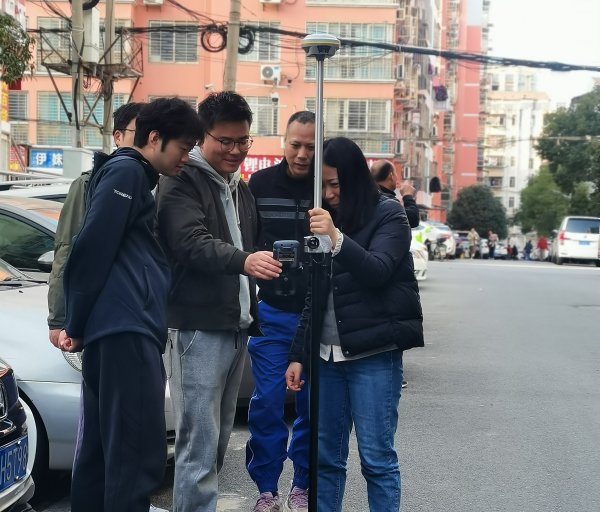 掇刀區(qū)審計局：以新技術(shù)新設(shè)備賦能投資審計提質(zhì)增效